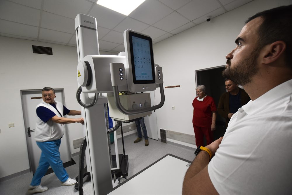 Lučenec: V nemocnici vymenili röntgenový prístroj, pribudla i nová recepcia