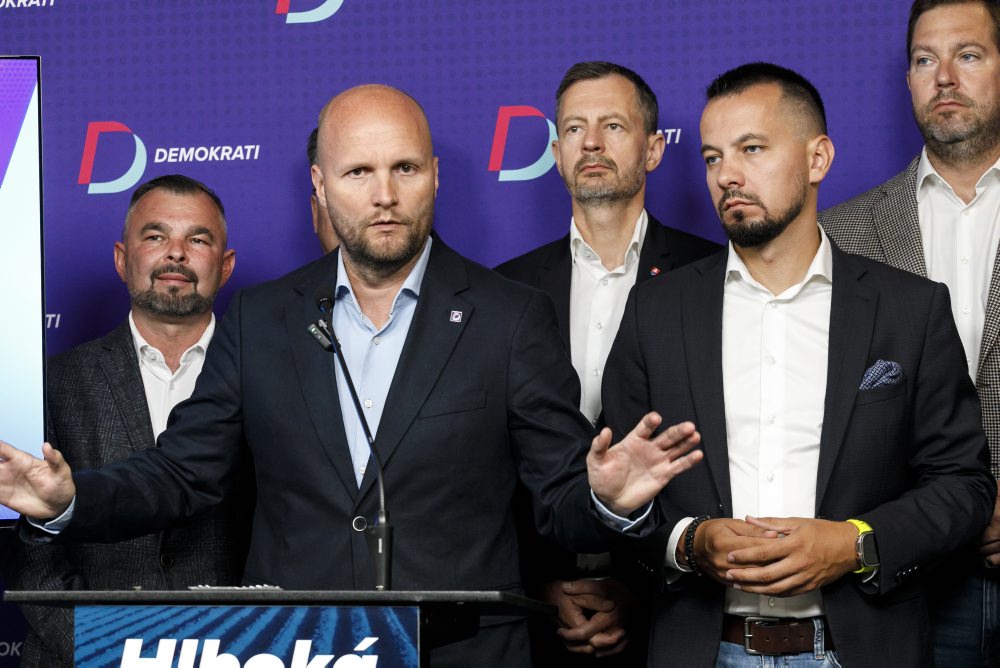 TK mimoparlamentnej strany Demokrati na výsledky referenda 