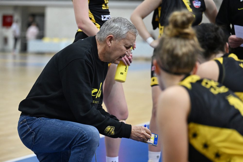 Piešťanské Čajky - CBK Košice