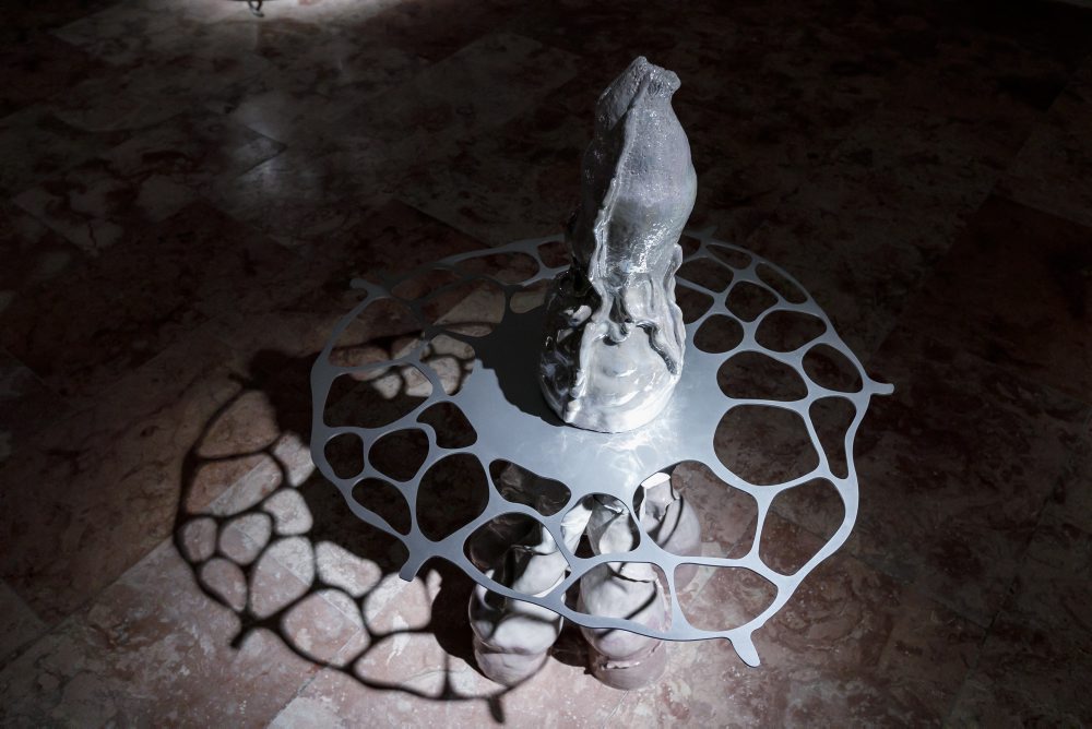 Výstava Kataríny Bajkayovej s názvom Prunus Persica (lat. broskyňa obyčajná) 