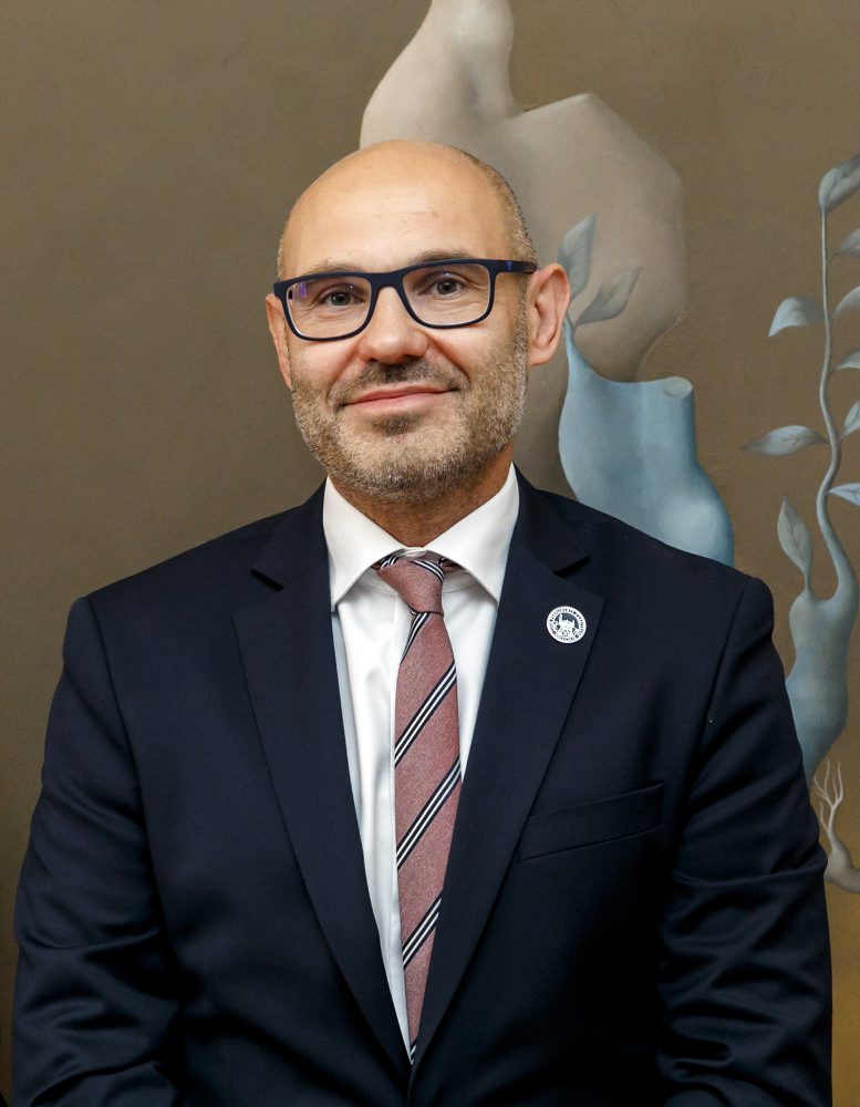 MZVEZ: J. Blanár podpísal hostiteľskú dohodu so Stálym arbitrážnym dvorom