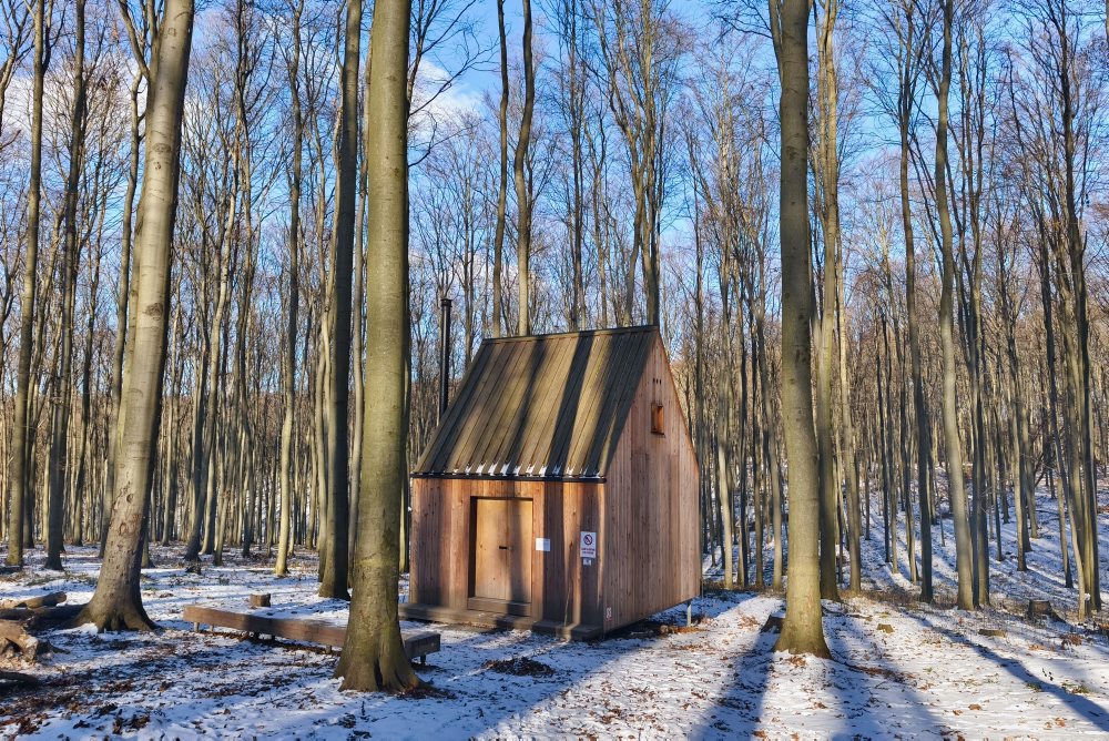 Útulňa Jozefa Maka v Malých Karpatoch 