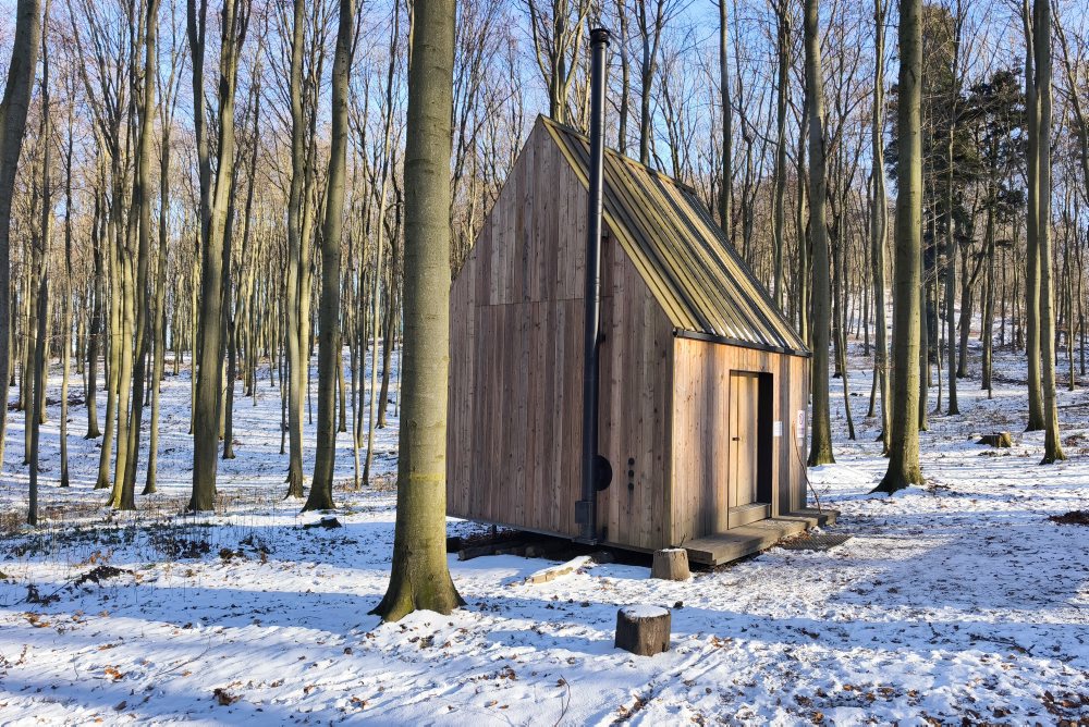 Útulňa Jozefa Maka v Malých Karpatoch 