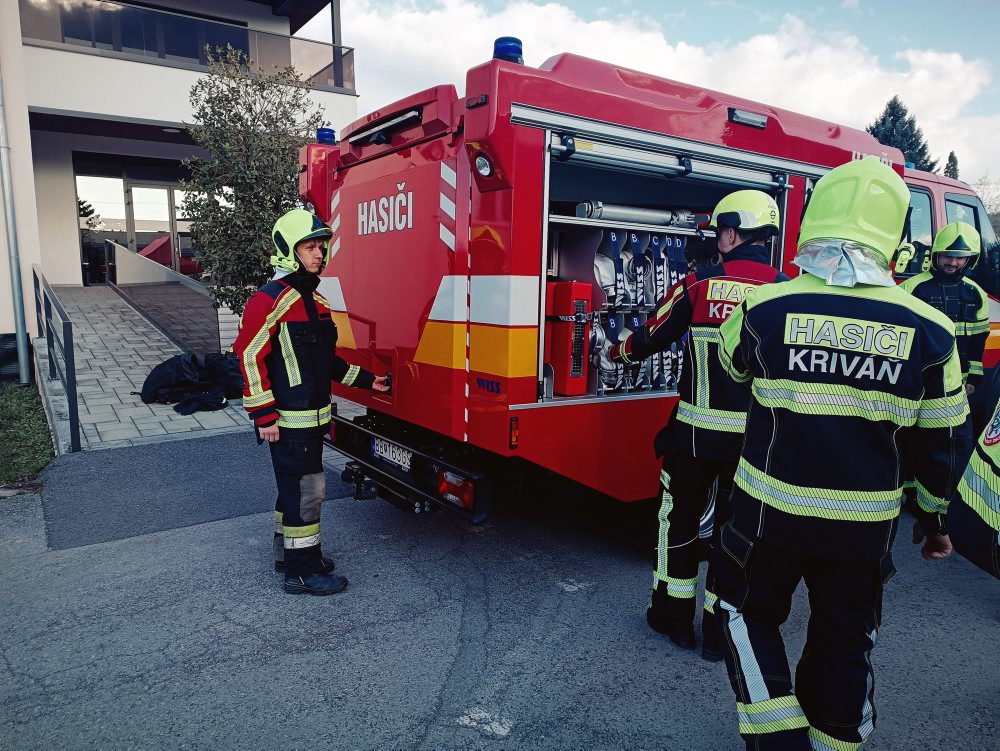Kriváň: Dobrovoľní hasiči majú nové vozidlo, pomôže im pri požiaroch a zásahoch