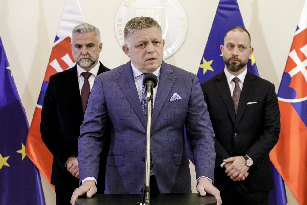 TK predsedu vlády SR Roberta Fica k aktuánym politickým témam 