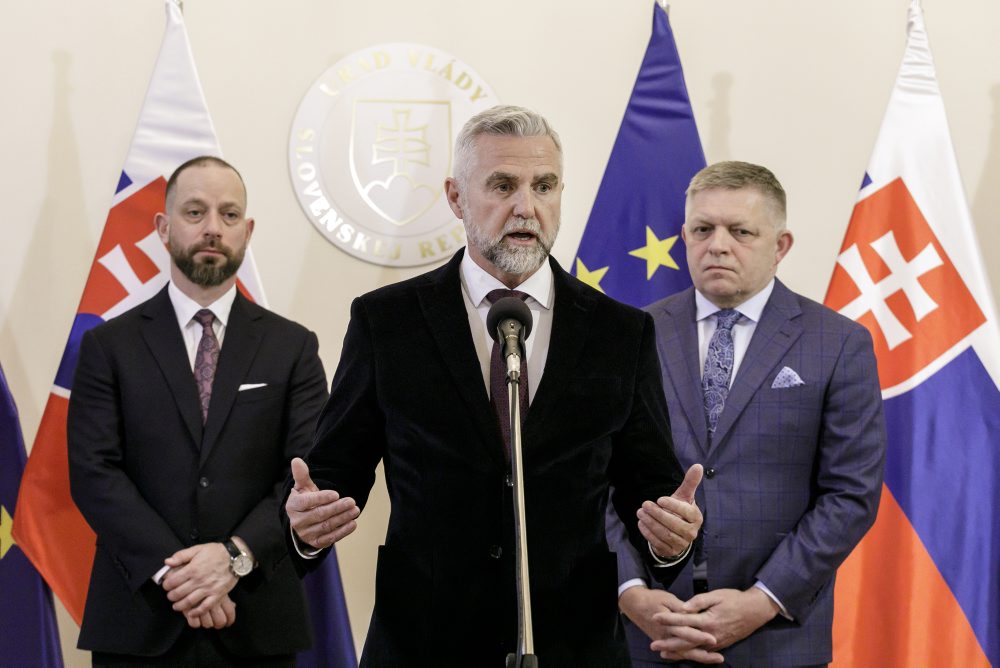 TK predsedu vlády SR Roberta Fica k aktuánym politickým témam 