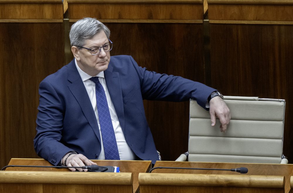 43. schôdza Národnej rady SR