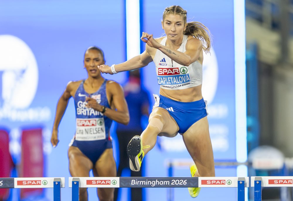 Finále v behu na 400 m prekážok žien 