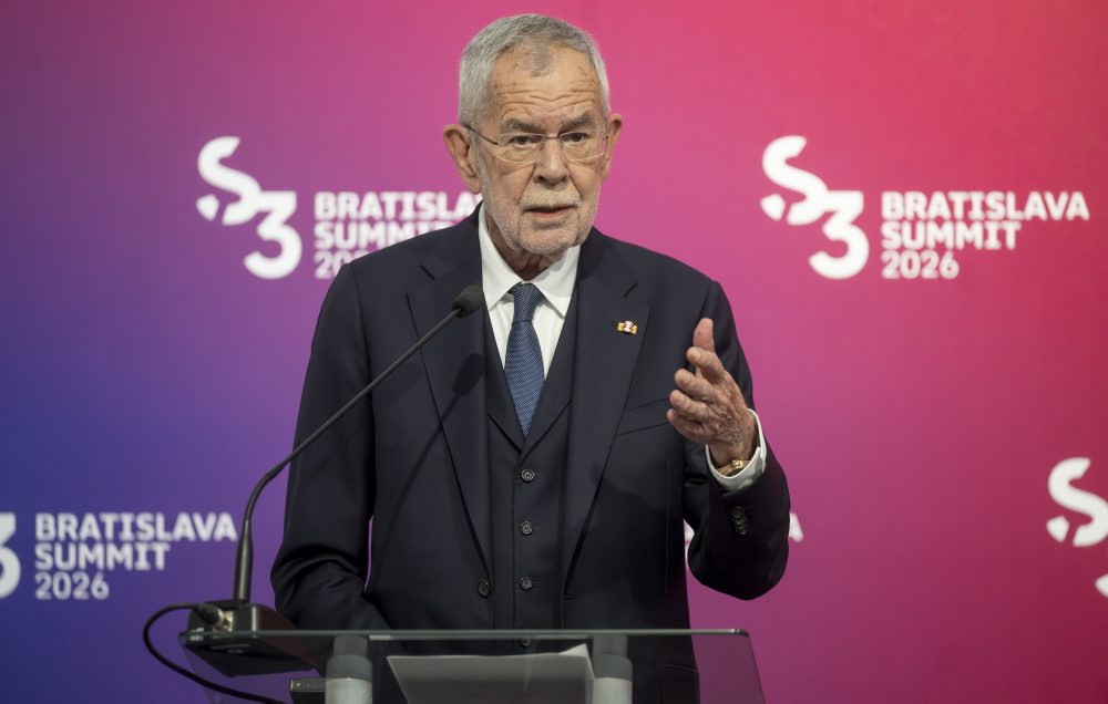 Tlačová konferencia po stretnutí prezidentov krajín Slavkovského formátu v Bratislave  