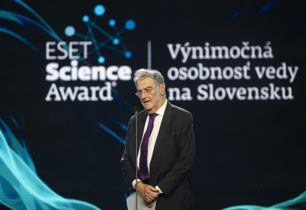 Slávnostné vyhlásenie laureátov ocenenia výnimočných vedeckých osobností