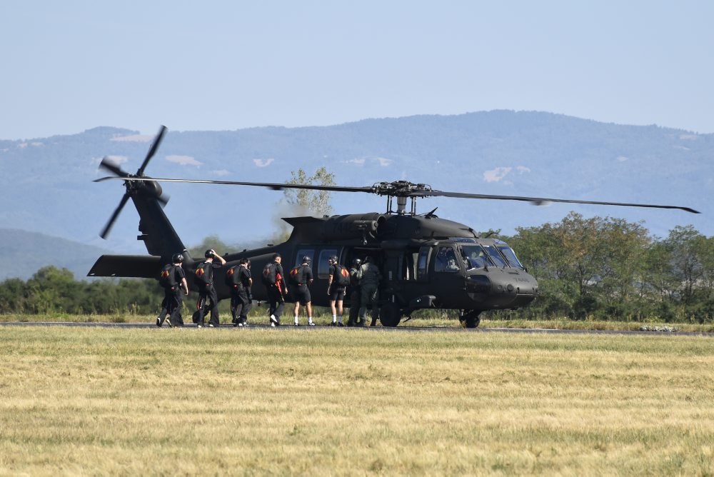 Pri Lučenci sa začali 48. armádne majstrovstvá sveta v parašutizme CISM
