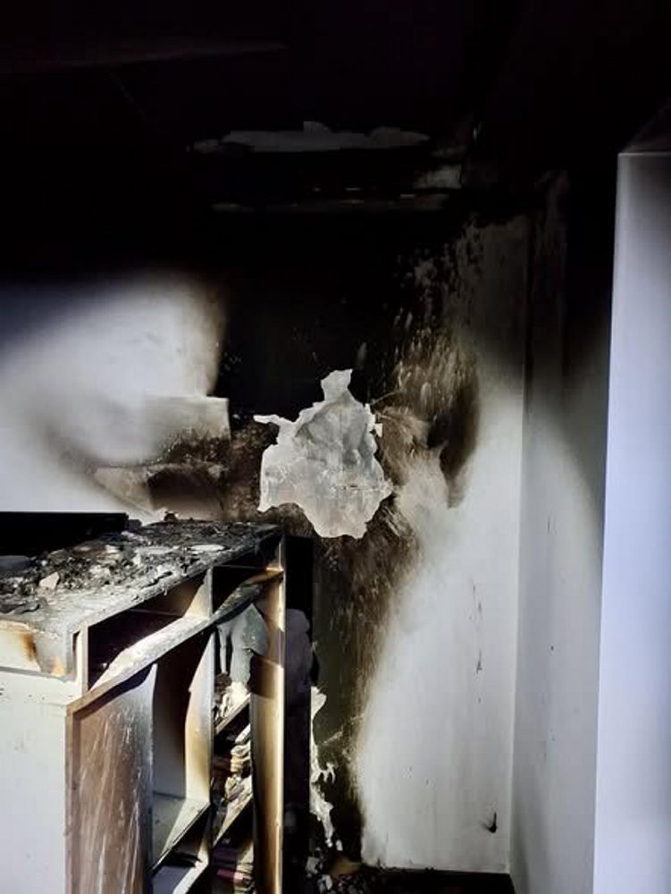 HaZZ: V rodinnom dome na Záhorí horel adventný veniec,hasiči požiar zlikvidovali