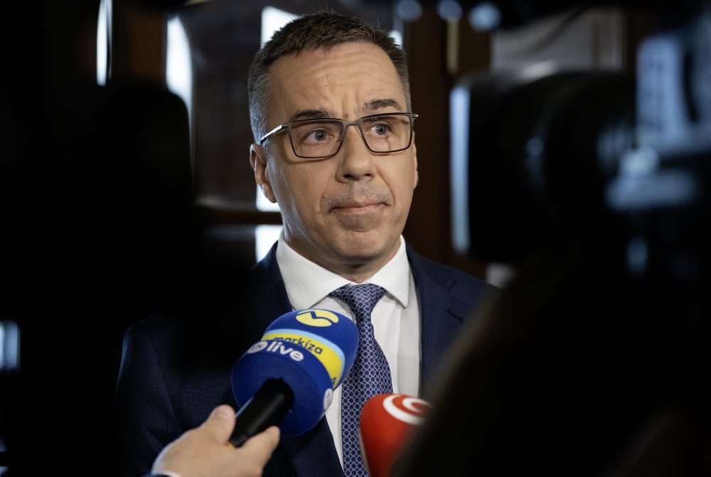 Príchody na 137. schôdzu vlády SR 