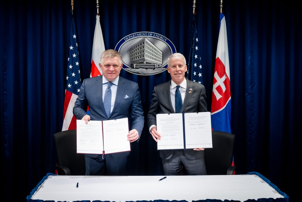 Slovensko a USA podpísali dohodu o spolupráci v oblasti civilnej jadrovej energetiky 