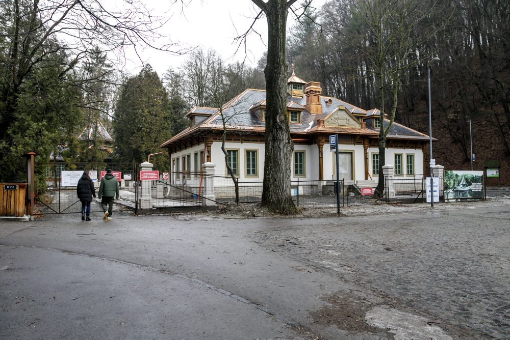 Novostavba polyfunkčného objektu Záhradnej reštaurácie a Labutieho pavilónu