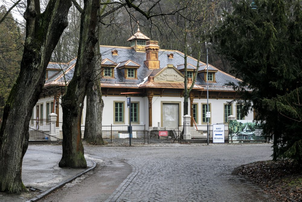 Novostavba polyfunkčného objektu Záhradnej reštaurácie a Labutieho pavilónu