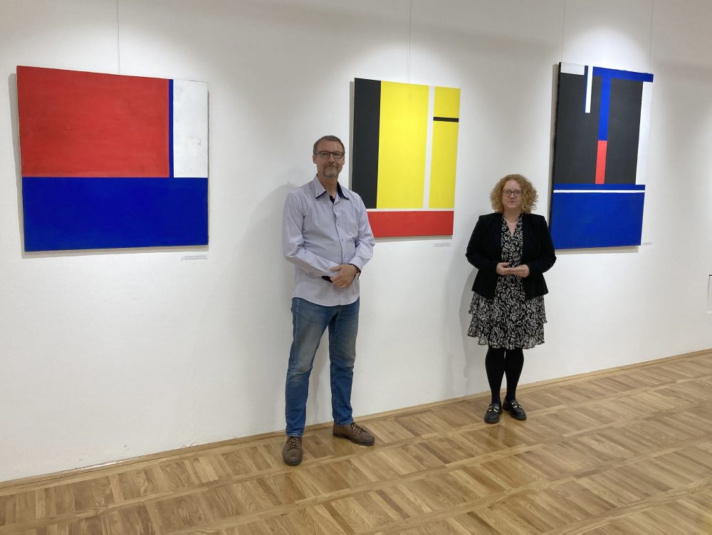 Vernisáž Marjana Karavlu vo Vojvodine: Umenie ako most v rozdelenom svete