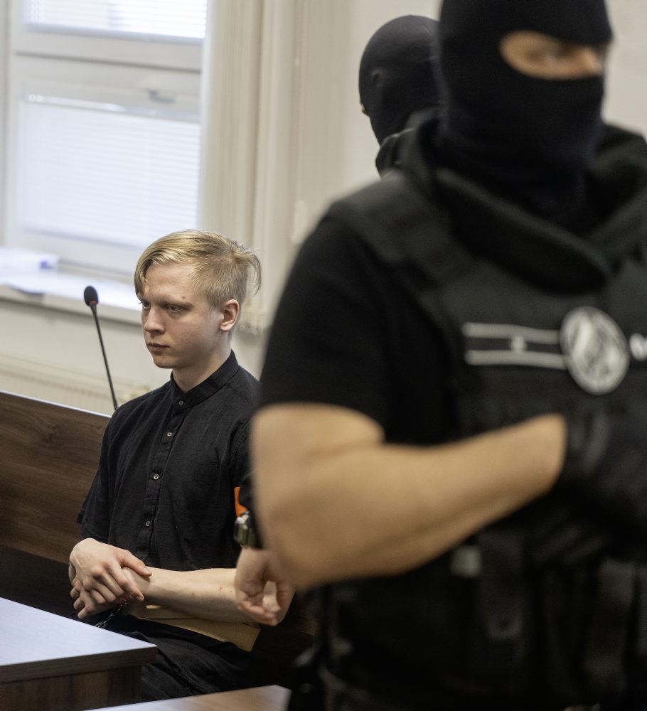 Proces s vrahom Samuelom S., ktorý útočil nožom na gymnáziu v Spišskej Starej Vsi