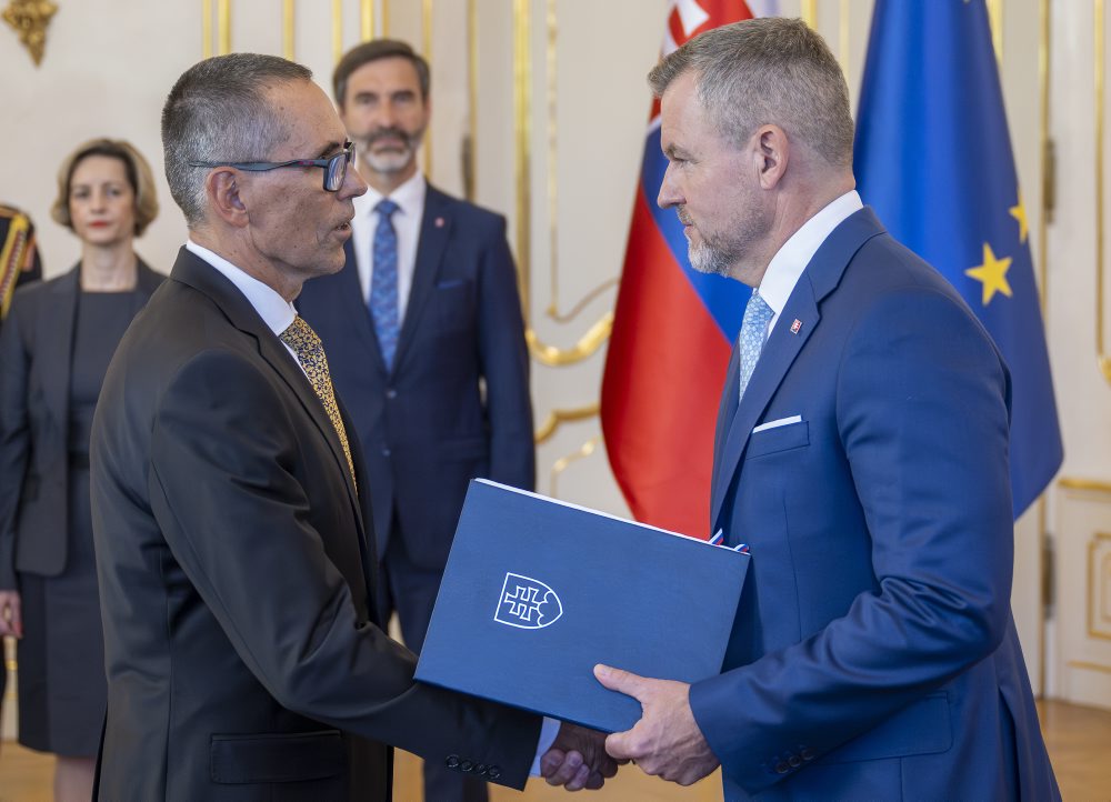Prezident SR Peter Pellegrini vymenoval veľvyslancov SR v zahraničí. 
