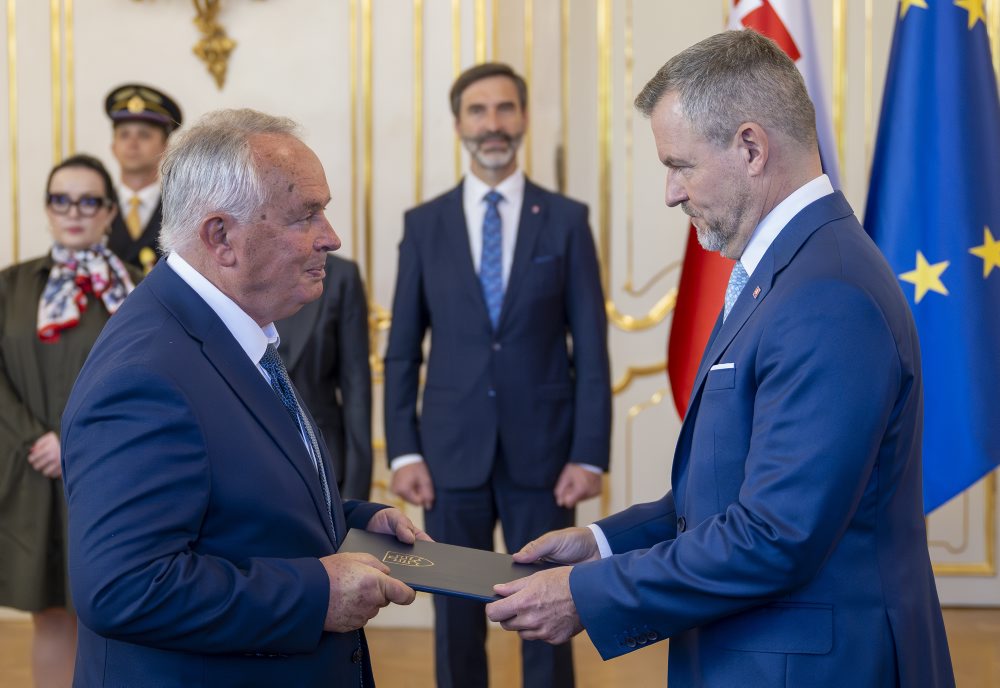 Prezident SR Peter Pellegrini vymenoval veľvyslancov SR v zahraničí. 
