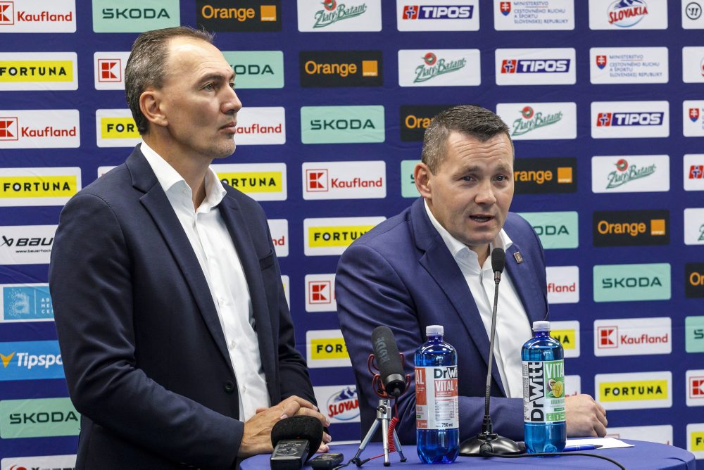 Tlačová konferencia Slovenského zväzu ľadového hokeja 