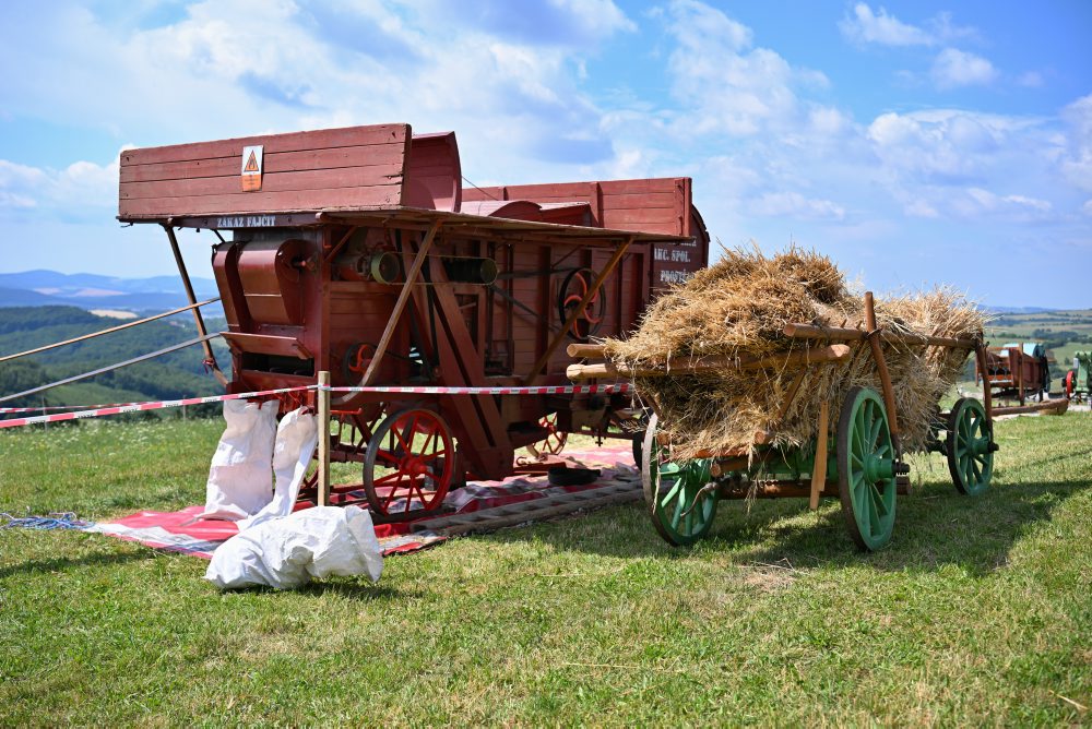 Atmosféra historickej žatvy v Lubine