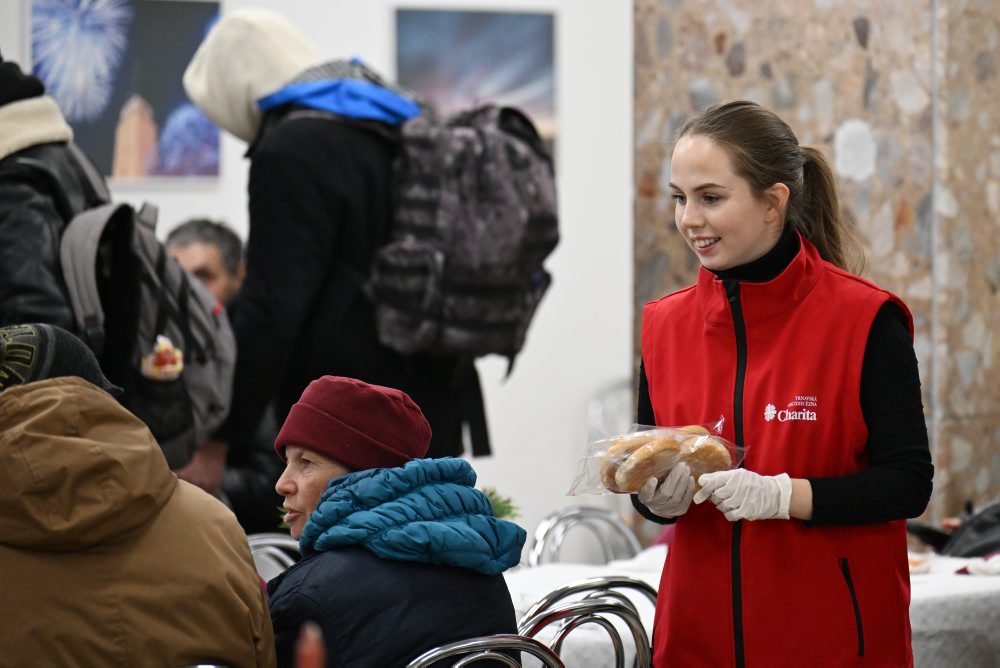 Štedrá večera pre osamelých ľudí a ľudí bez domova v Trnave