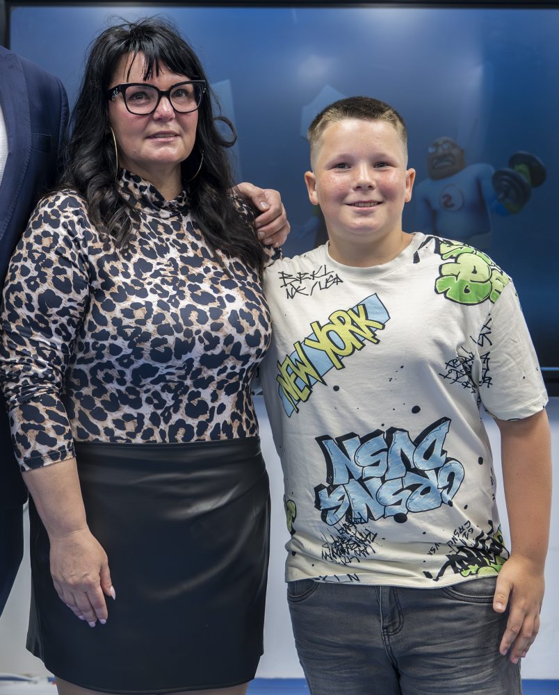 Odovzdávanie ocenení Základnej škole Malinovo a jej žiakom za najlepšie umiestnenie v rámci vzdelávacieho zdravotníckeho projektu FAST HEROES 
