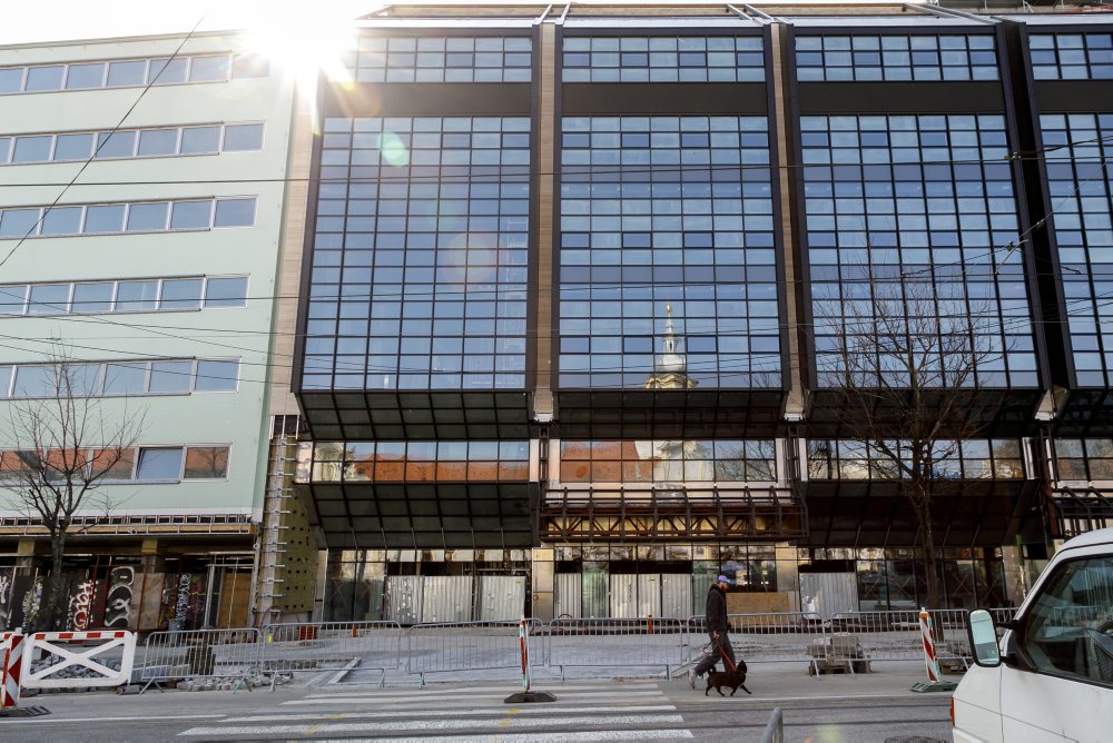 Rekonštrukcia Obchodného domu Dunaj a Domu odievania v Bratislave 