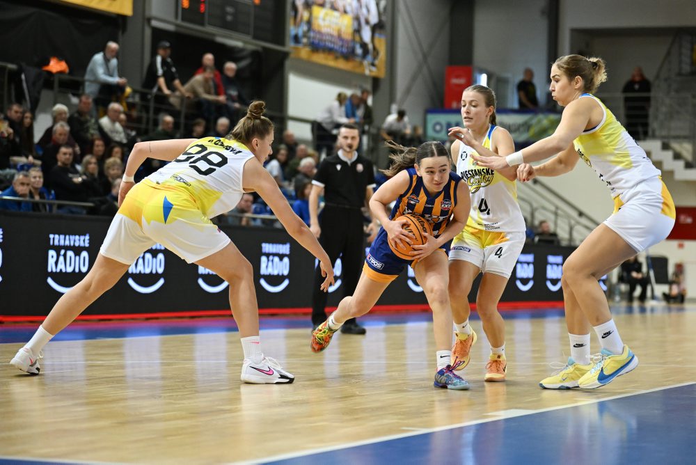 Piešťanské Čajky - YOUNG ANGELS Košice