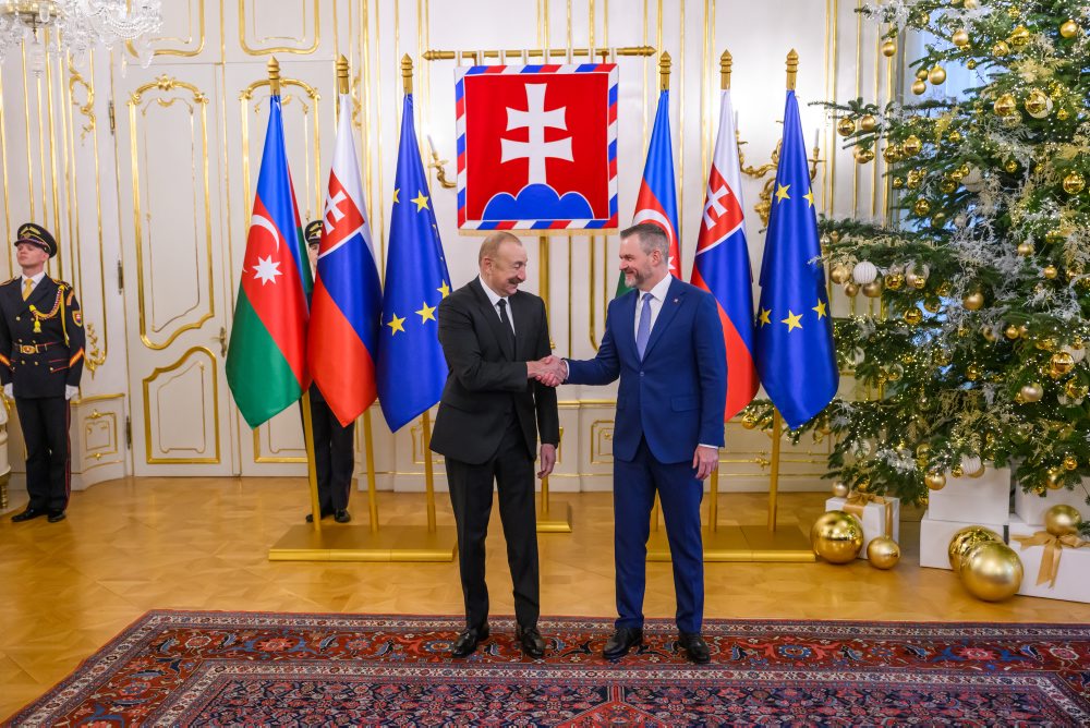 Stretnutie slovenského prezidenta Petra Pellegriniho a prezidenta Azerbajdžanskej republiky Ilhama Alijeva