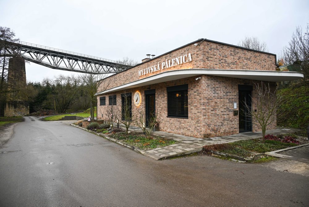 Myjavská pálenica s páleníčkou