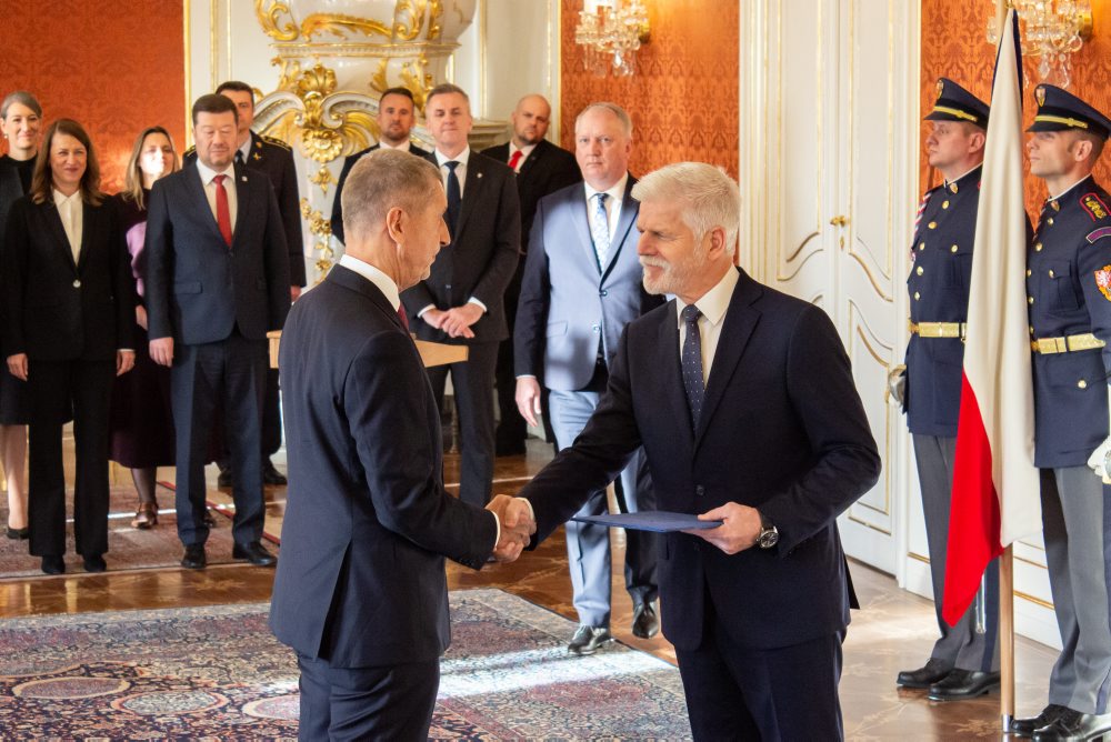 Pavel vymenoval Babiša za českého premiéra