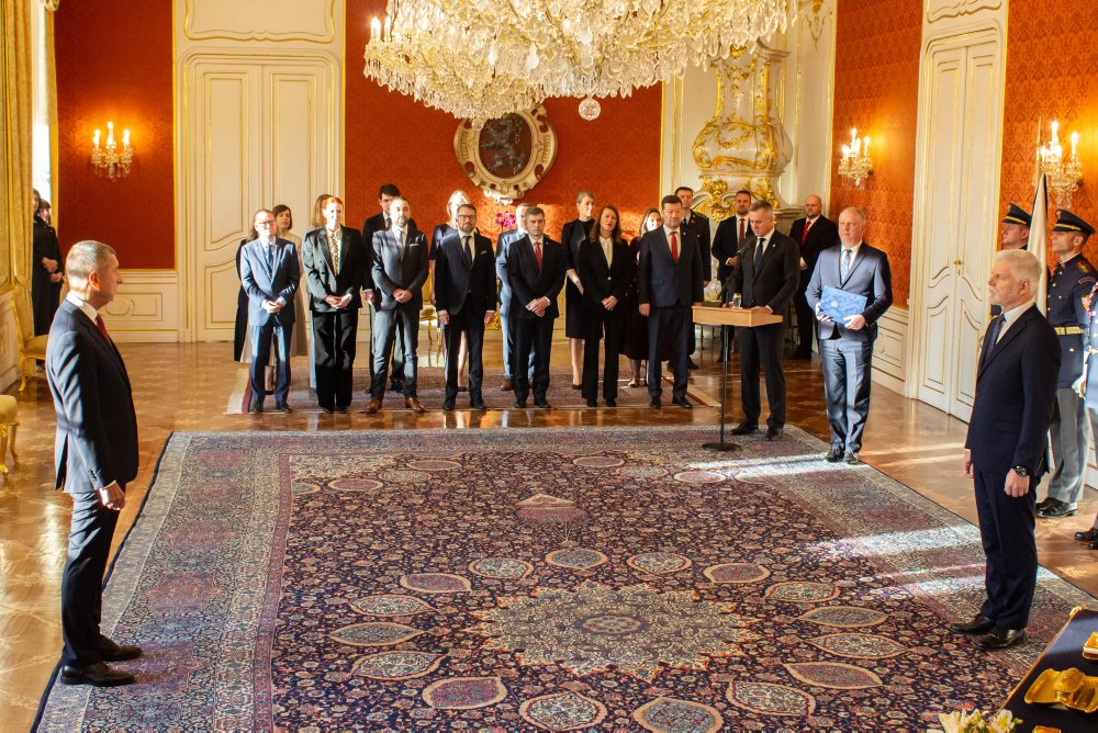 Pavel vymenoval Babiša za českého premiéra