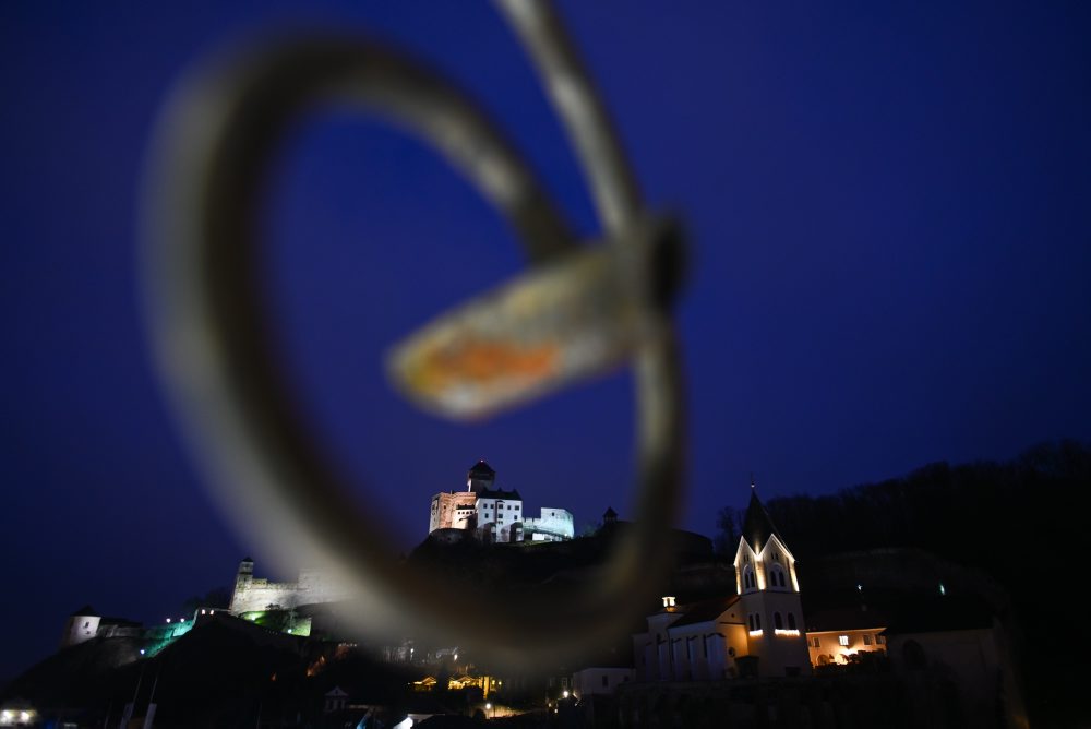 Výstava výtvarníčok v Mestskej veži v Trenčíne