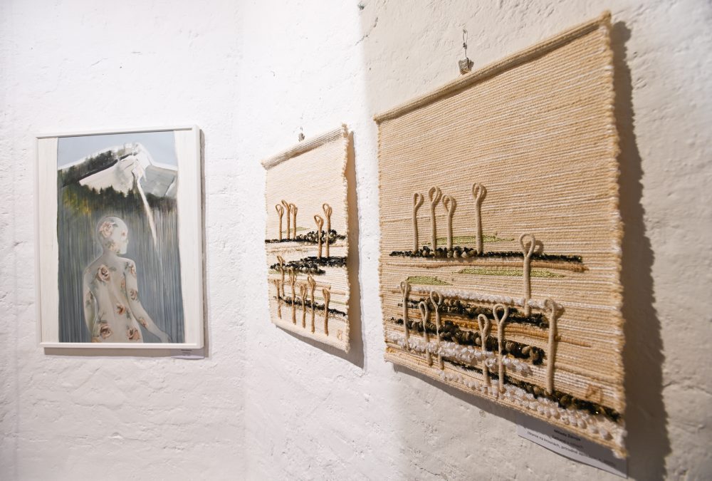 Výstava výtvarníčok v Mestskej veži v Trenčíne