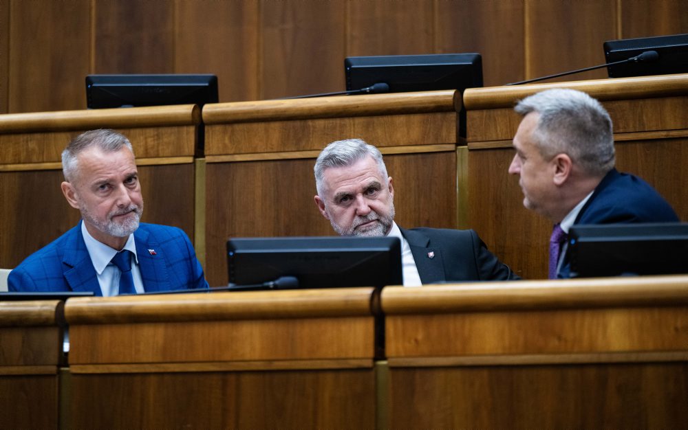 43. schôdza Národnej rady SR