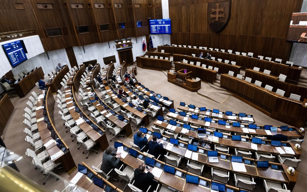 43. schôdza Národnej rady SR