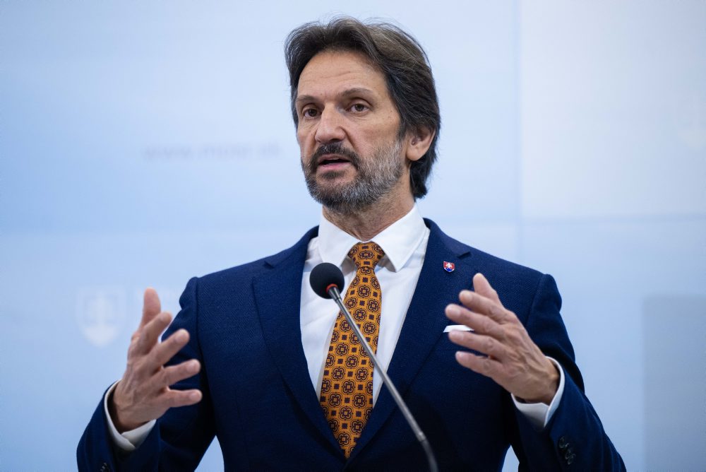 Rezort obrany predstavil nové uniformy aj výzbroj vojakov