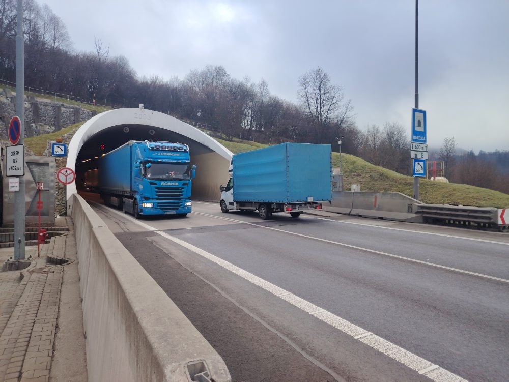 Začína sa výstavba najkratšieho z chýbajúcich úsekov diaľnice D3