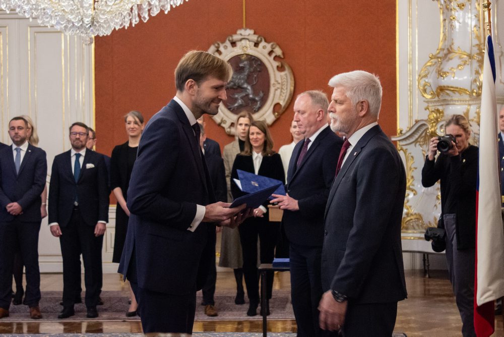 Česko má novú vládu, Pavel vymenoval tretí Babišov kabinet