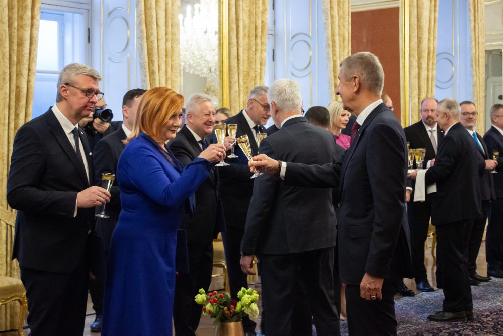 Česko má novú vládu, Pavel vymenoval tretí Babišov kabinet