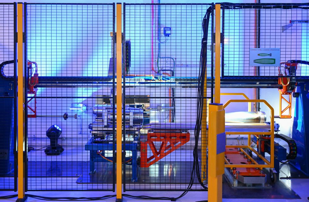 Spustenie automatizovanej linky na plnenie munície 155 mm