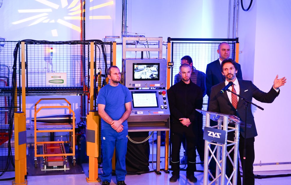 Spustenie automatizovanej linky na plnenie munície 155 mm