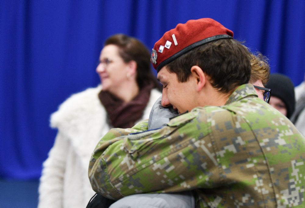 PREZIDENT: Návšteva vojakov KFOR v Kosove