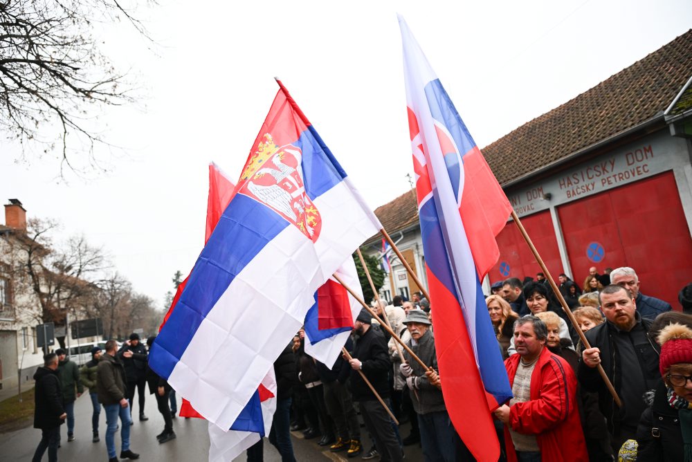 Prezident SR Peter Pellegrini so srbským prezidentom Aleksandarom Vučićom na návšteve slovenskej komunity v Srbsku
