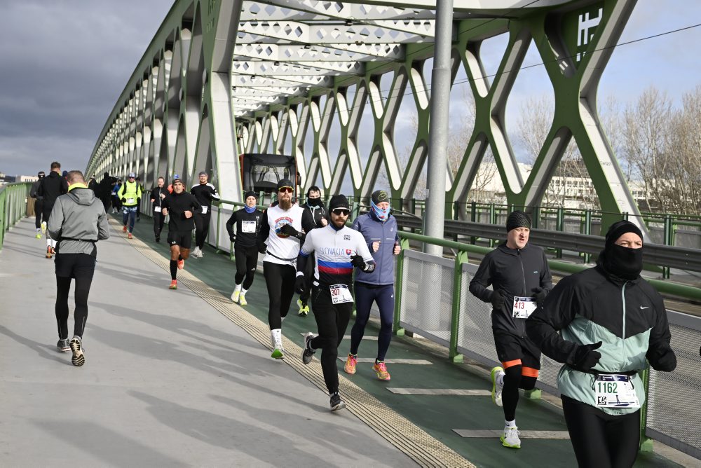 34. ročník Silvestrovského behu cez mosty v Bratislave 