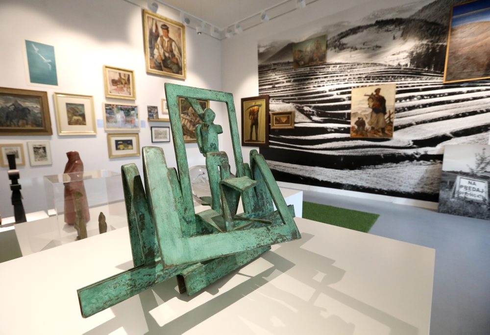 Expozícia novej interaktívnej výstavy Múzeum hodnôt - Obrazová správa o Slovensku v Pretóriu Stredoslovenskej galérie v Banskej Bystrici 