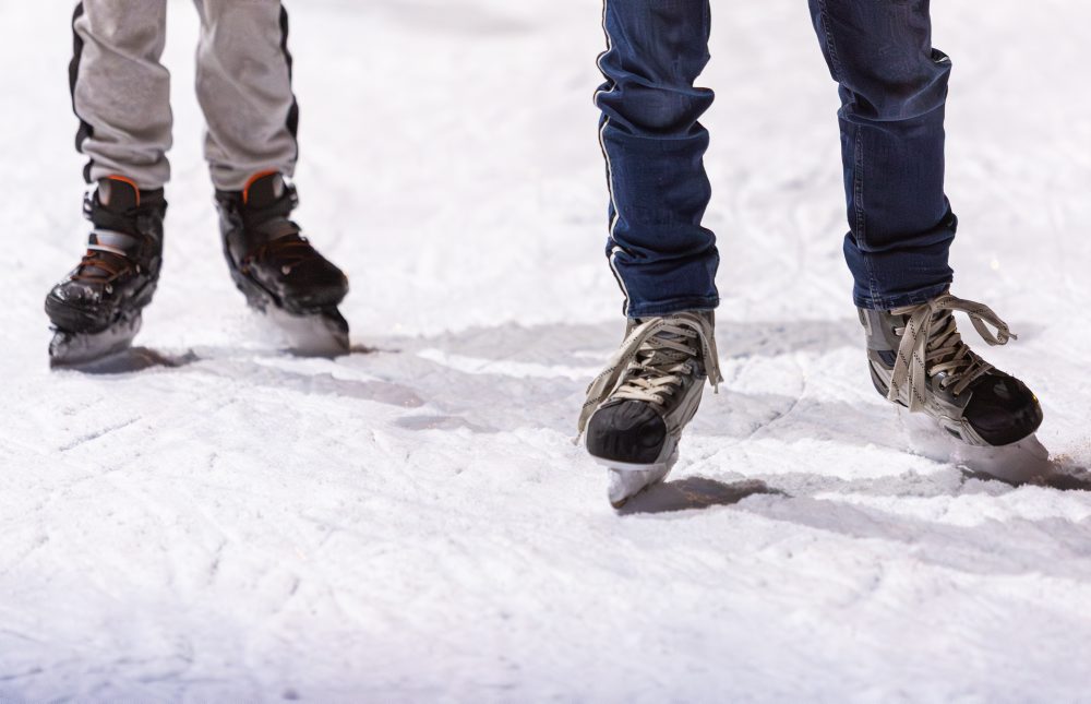 Korčuľovanie na ľadovej ploche na Divadelnom námestí v Martine