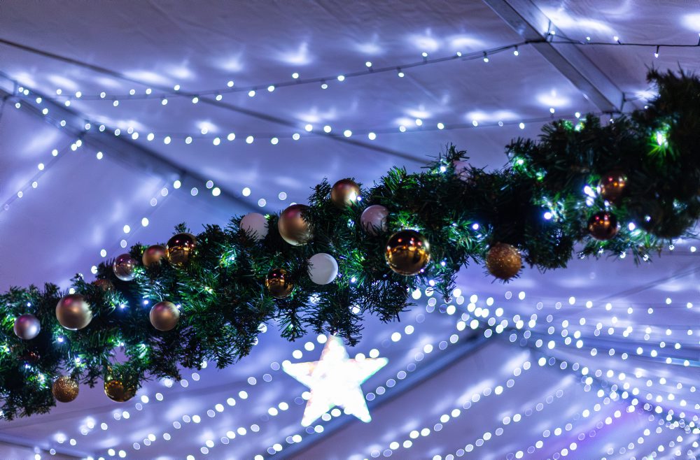 Vianočná výzdoba na Divadelnom námestí v Martine 